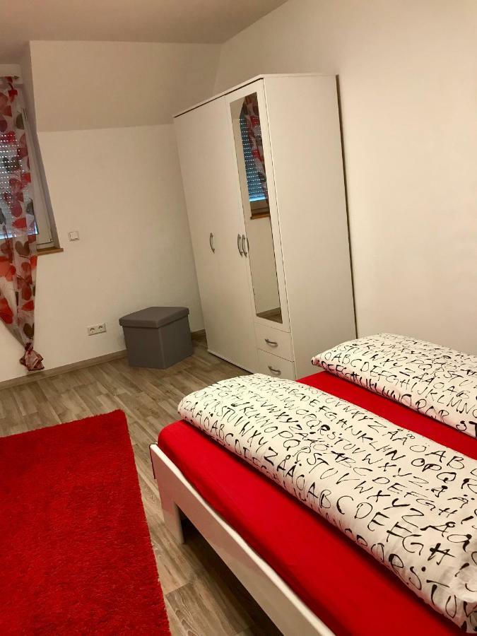 Top Ferienwohnung 125 M² In Salem Salem  Esterno foto